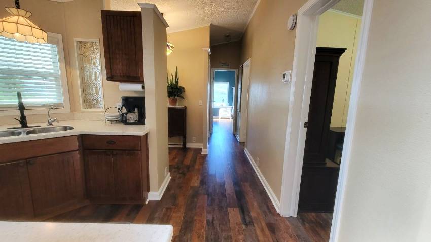 519 Tahiti Drive a Lake Wales, FL Mobile or Manufactured Home for Sale